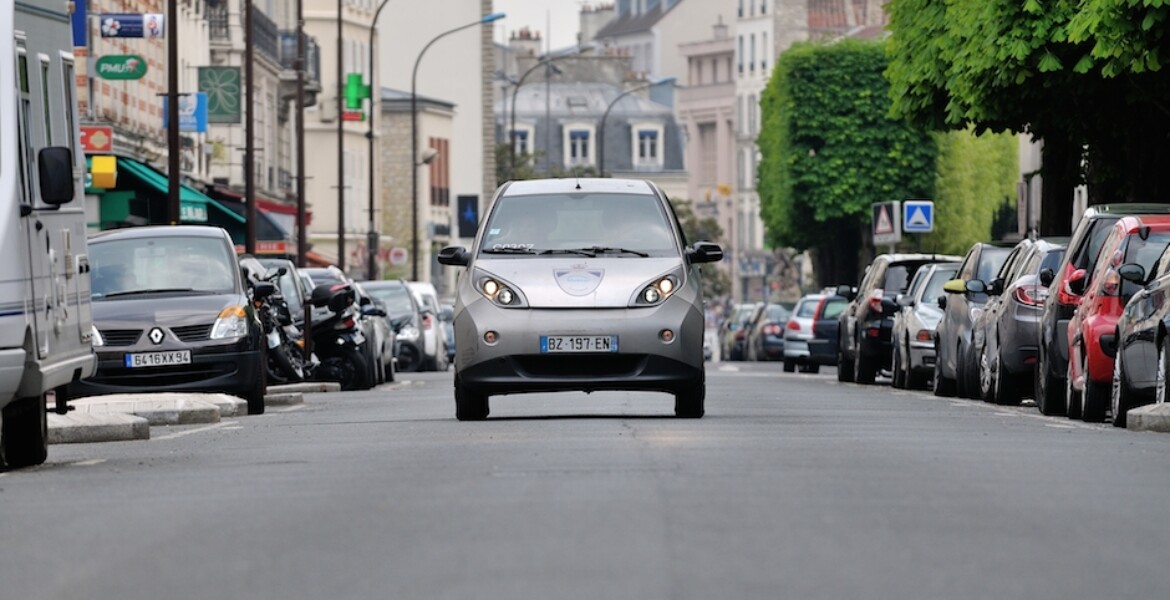1740-Voiture-Autolib